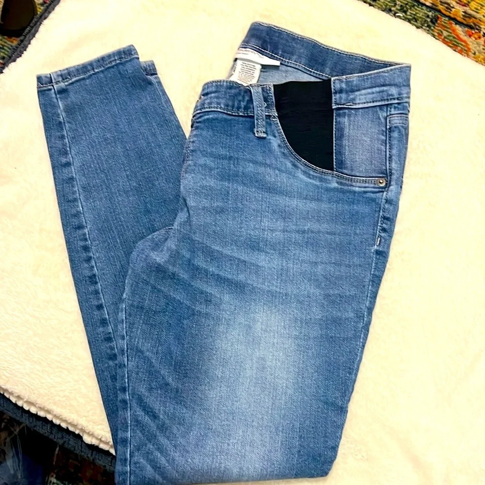 Liz Lange Maternity Jeggings, distressed, size M, women’s denim - Picture 2 of 5